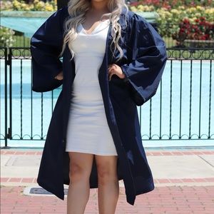 ❗️WHITE WINDSOR DRESS❗️